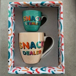 New Snack Dealer & Snack Stealer Ceramic Cup 
Giftset, 17oz.& 7oz. Holiday/Gift